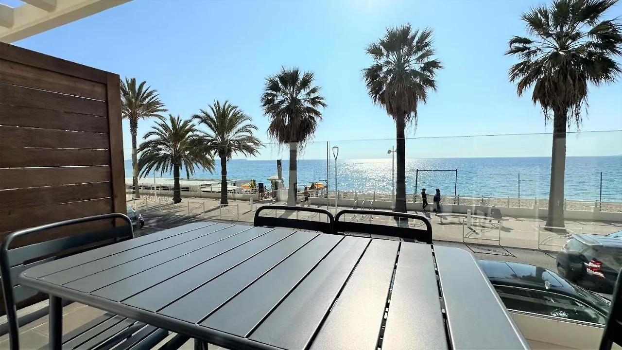 Le Midi 8 By Estates Cannes 0*,