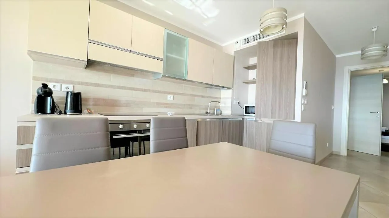 Apartment Le Midi 8 By Estates Cannes France
