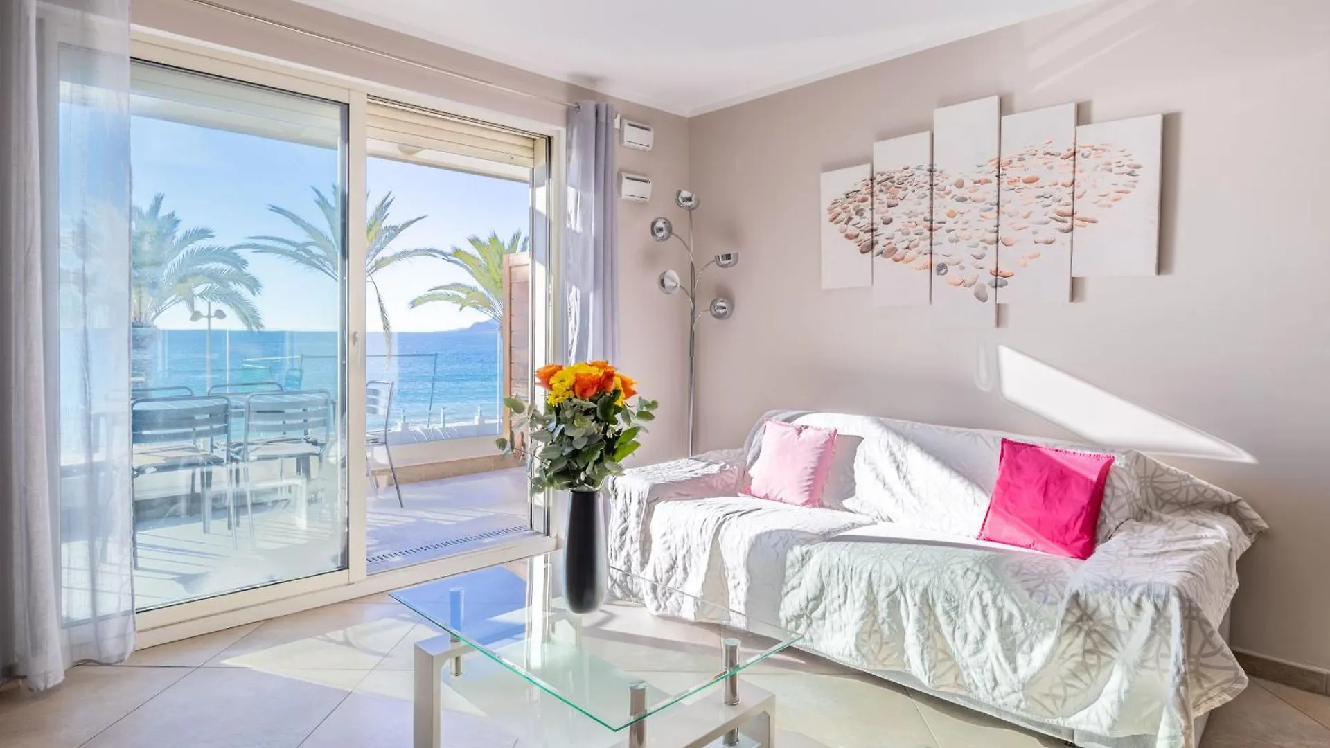 Le Midi 8 By Estates Cannes Apartment
