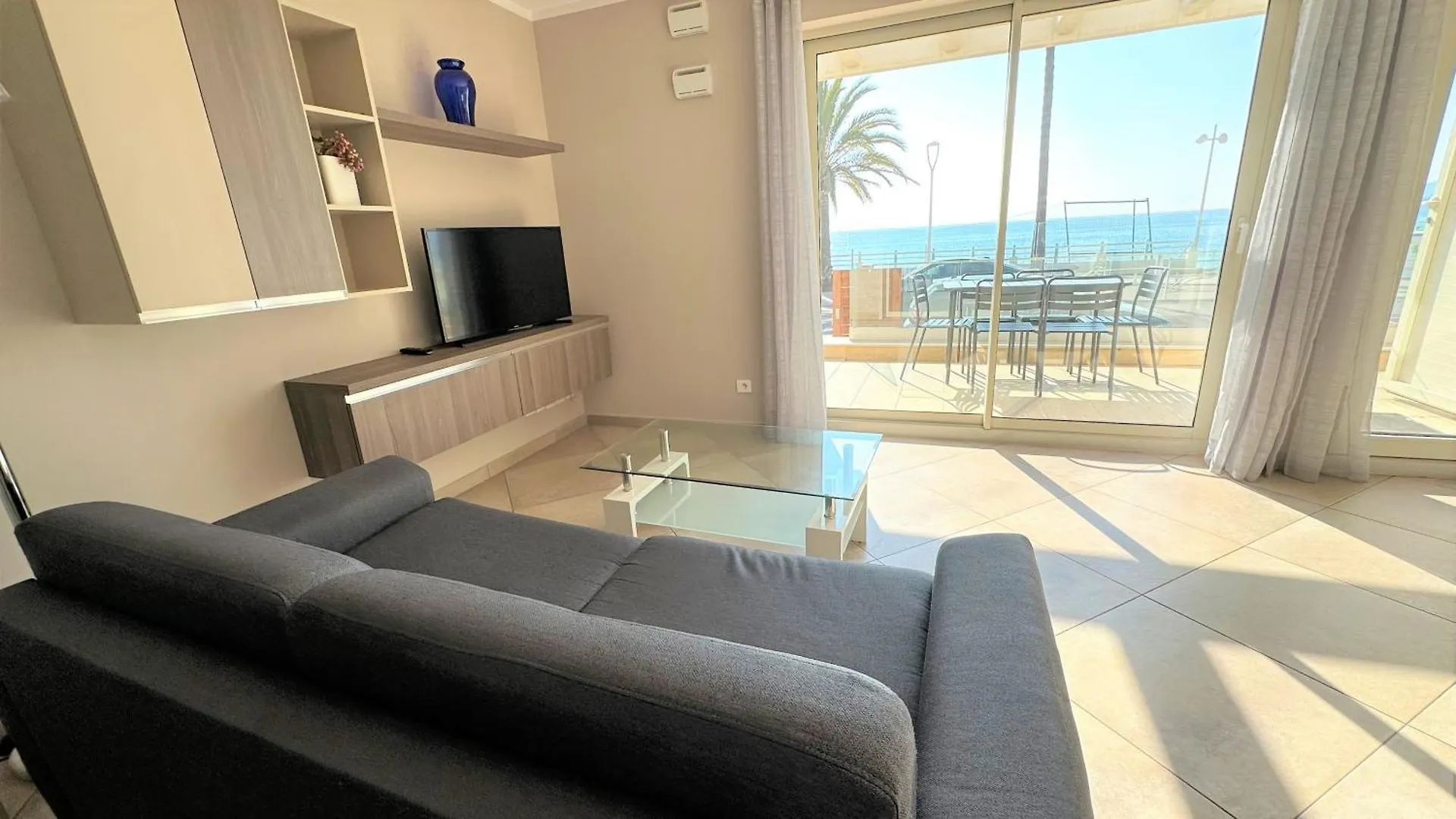 Apartman Le Midi 8 By Estates Cannes Franciaország